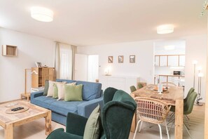 TV - Premium Business Apartment (Vienna)