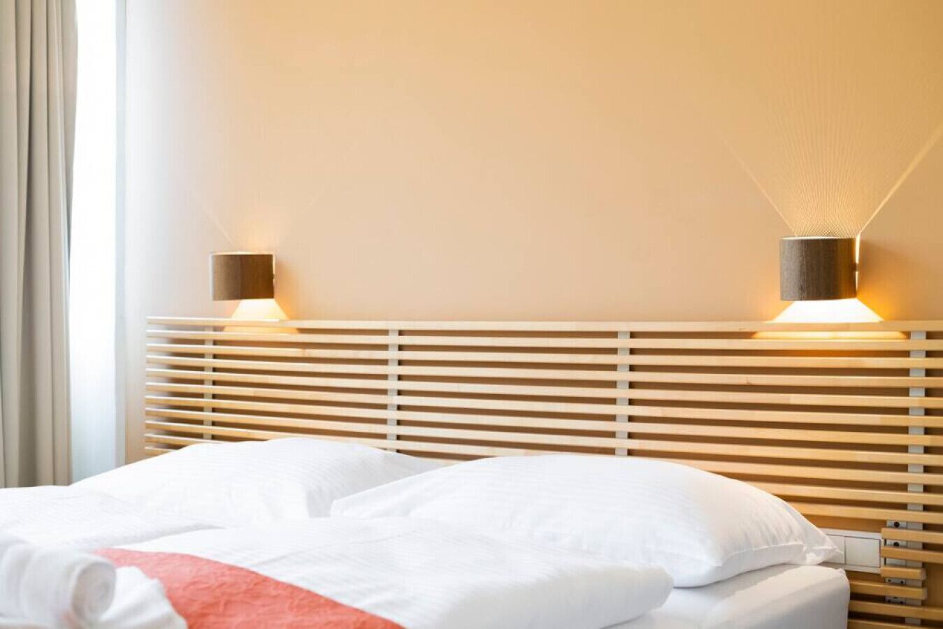 1 Schlafzimmer, Schreibtisch, WLAN, Bettwäsche