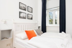 1 chambre, bureau, fer et planche Ă repasser, Wi-Fi
