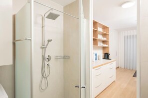 مجففات شعر، مناشف