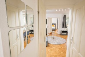 Iron/ironing board, WiFi, bed sheets - Zum Grazer Uhrturm in Graz Austria (Graz)