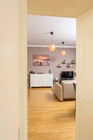 TV - Central Business Apartment (Vienna)