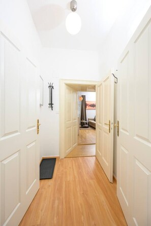 Interior - Central Business Apartment (Vienna)