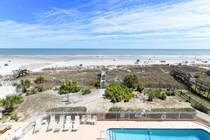 Beach nearby - Oceanfront 2 BR Condo with Shared Pool! Dolphin Cay 303 (Surfside Beach)