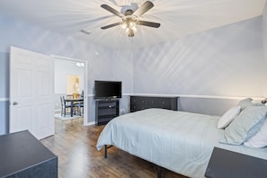 3 chambres, fer et planche Ă repasser, Wi-Fi, draps fournis