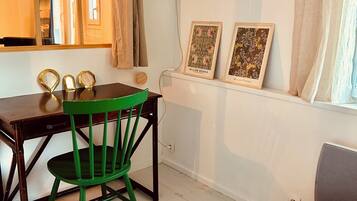 4 chambres, fer et planche Ă repasser, lit parapluie, Wi-Fi