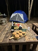 Área de parrillas y picnic