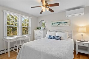 3 soverom, strykejern/-brett, internettilgang og sengetøy