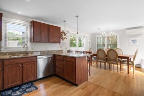 Microwave, stovetop, dishwasher, coffee/tea maker - Wonderful dog friendly rental with access path to a private beach deeded at White's Pond! (Chatham)