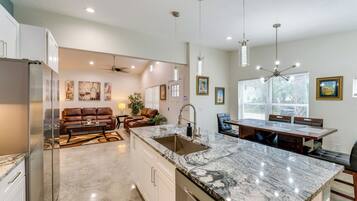 Casa (3 Bedrooms) | Parte interna