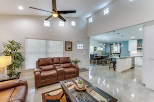 Casa (3 Bedrooms) | Interior