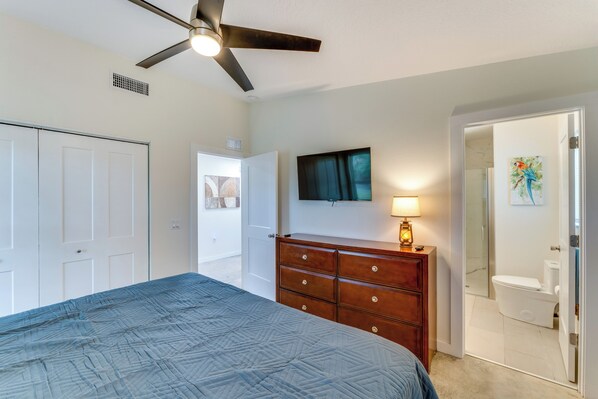 Interior - Daytona Beach Vacation Home ~ 4 Mi to Main St Pier (Holly Hill)