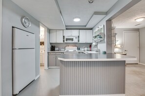 Apartment (1 Bedroom) | Interior