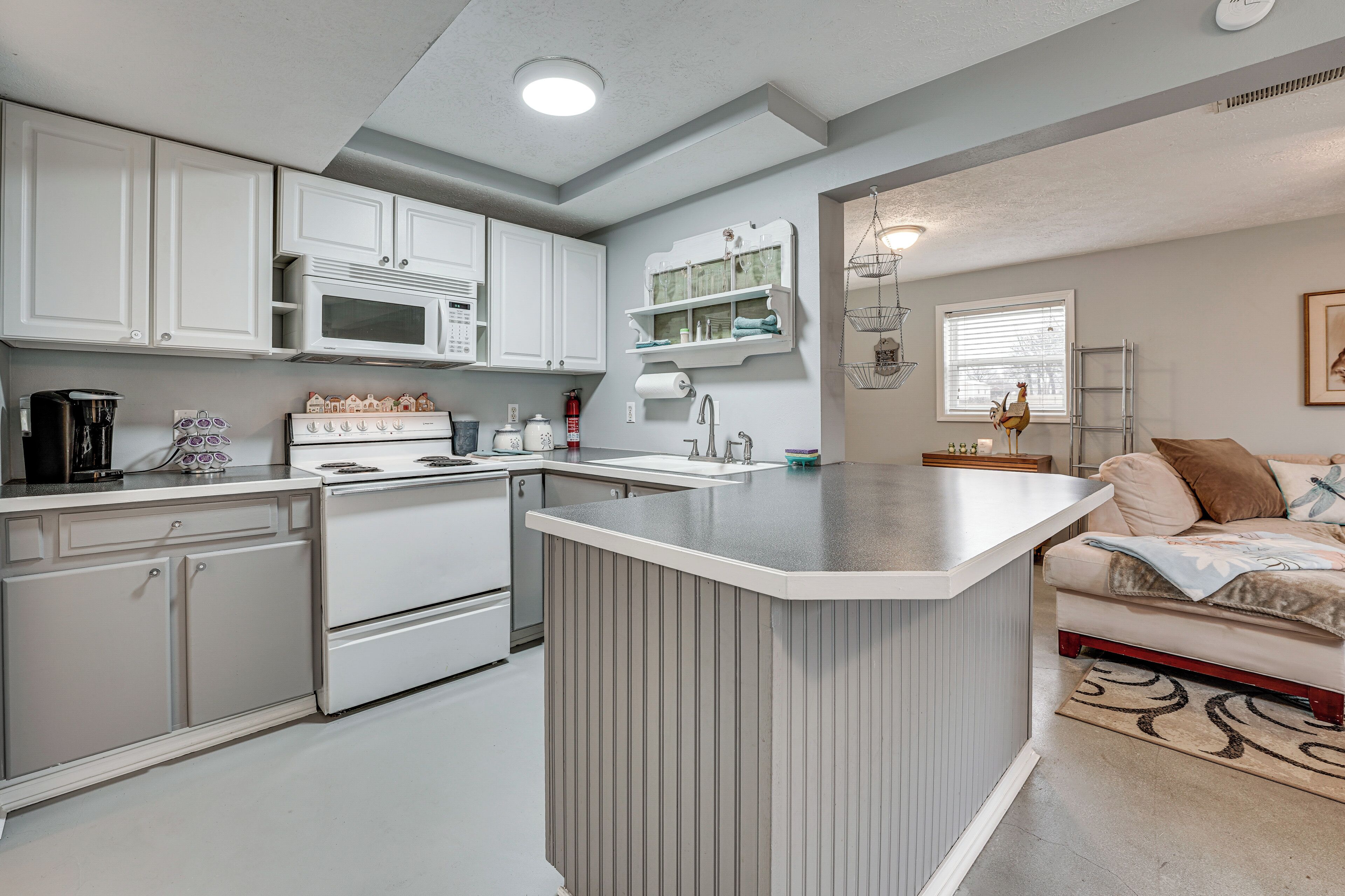 Apartment (1 Bedroom) | Interior