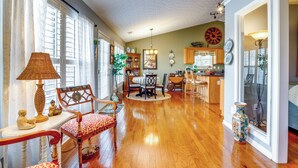 Interior - Cozy Buford Home w/ Piano ~ Mins to Lake Lanier! (Buford)