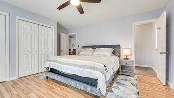 House (3 Bedrooms) | 3 bedrooms, bed sheets