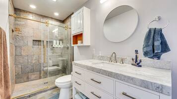 House (3 Bedrooms) | Bathroom