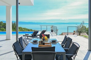Outdoor dining - Superior Villa Žiganto with saltwater pool (Poljane)