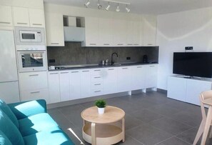 Private kitchen - Romantisches Fincahaus Teneriffa Süd mit Beheiztem Pool (Granadilla)