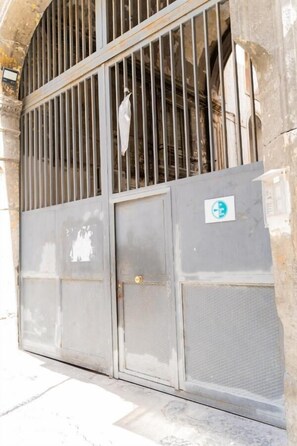 Exterior - Yes I Know My Room - Storico (Naples)