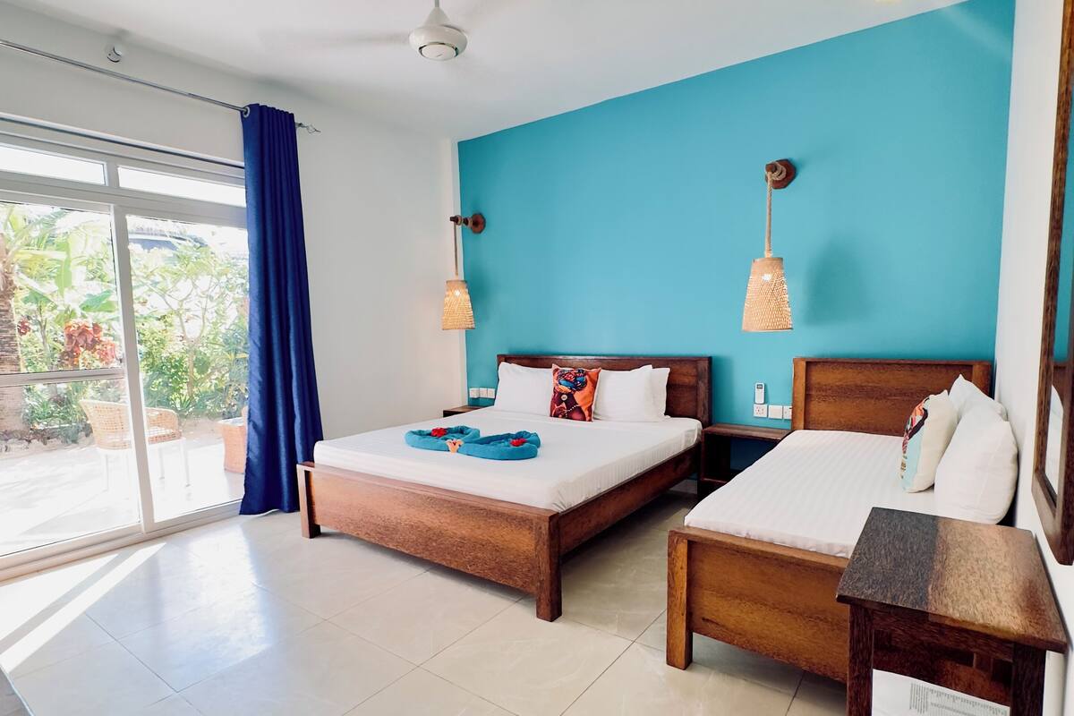 Dreibettzimmer, Poolblick
