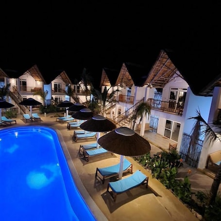 Deluxe Room | Balcony view