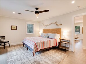 2 chambres, bureau, Wi-Fi gratuit, draps fournis