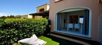 Villa con Rooftop e Giardino Privato a 200 Metri Dalla Spiaggia