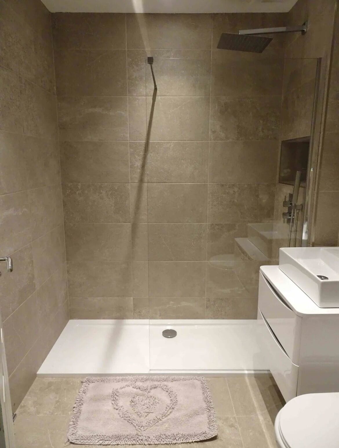 Apartment | Badezimmer