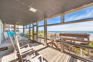 Property grounds - Beach Nuts - Oceanfront, 4-bedrooms (Pawleys Island)