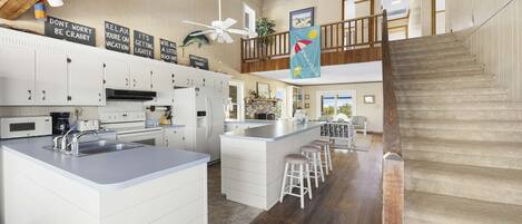 Dishwasher, coffee/tea maker