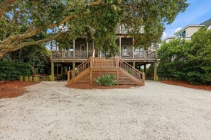 Exterior - Cubbage - Oceanfront, 5-bedrooms (Pawleys Island)
