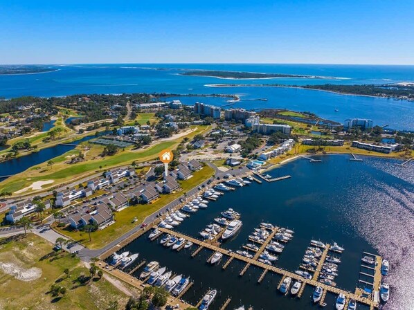 Marina - Gorgeous Bayfront 2BR 3BA Condo l Marina Views (Panama City Beach)