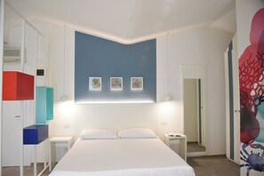 1 slaapkamer, een strijkplank/strijkijzer, gratis wifi, beddengoed