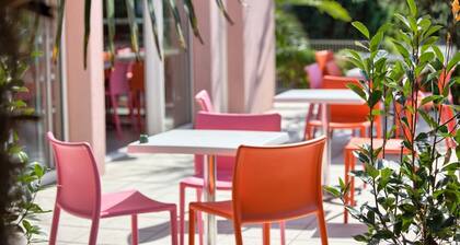 Hotel Formule Club Bordeaux Cenon