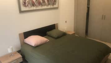 1 bedroom, free WiFi, bed sheets