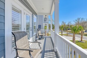 Property grounds - Luxurious 5 Bedroom, 5.5 Bath with Private Pool & Elevator (Garden City Beach)