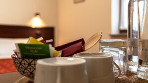 Egyptian cotton sheets, premium bedding, down comforters, minibar - Dimora San Secondo (San Secondo di Pinerolo)