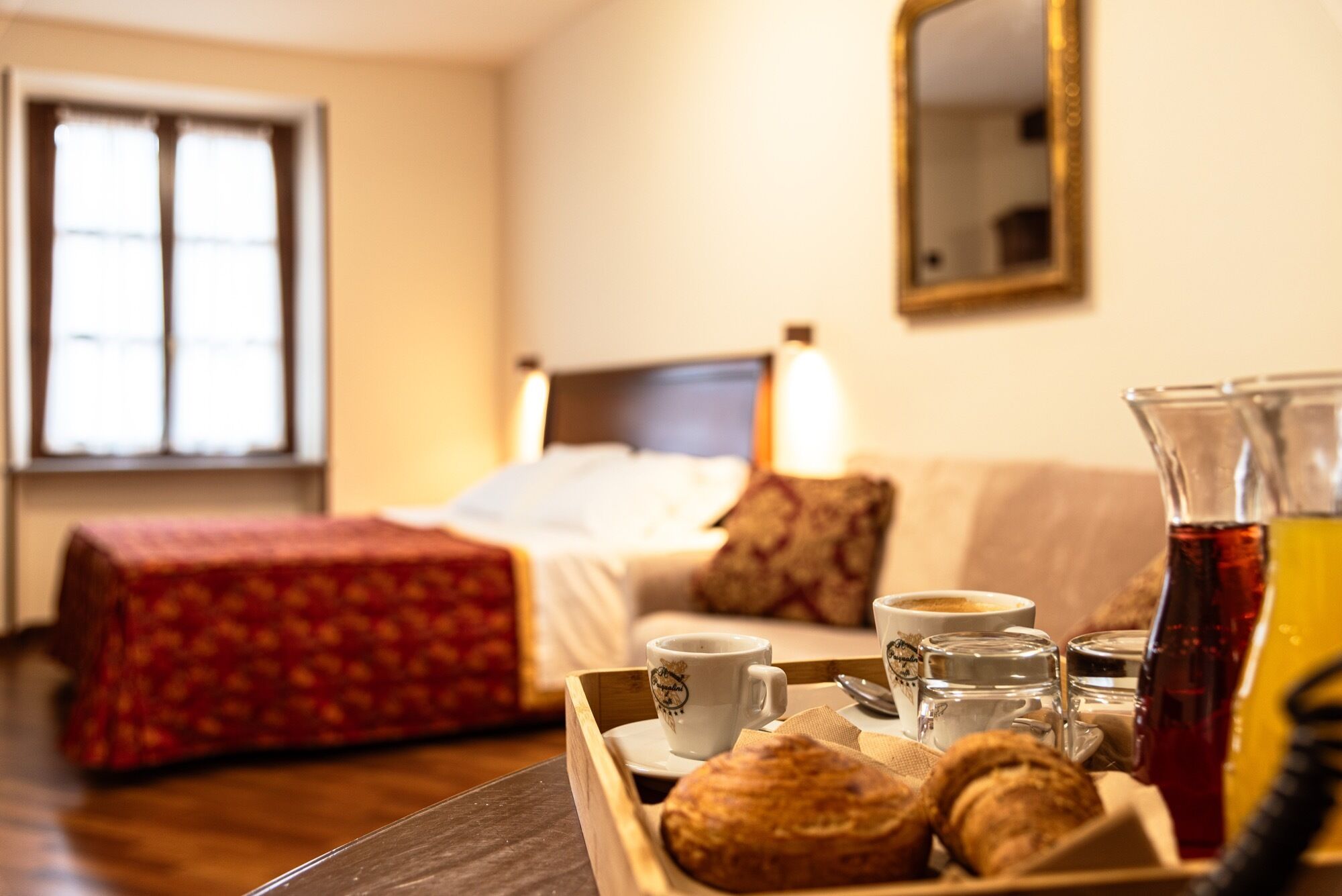 Egyptian cotton sheets, premium bedding, down duvets, minibar