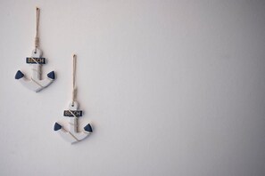 Interior detail - Casa Orchidea Bianca with large equipped veranda (San Vito Lo Capo)