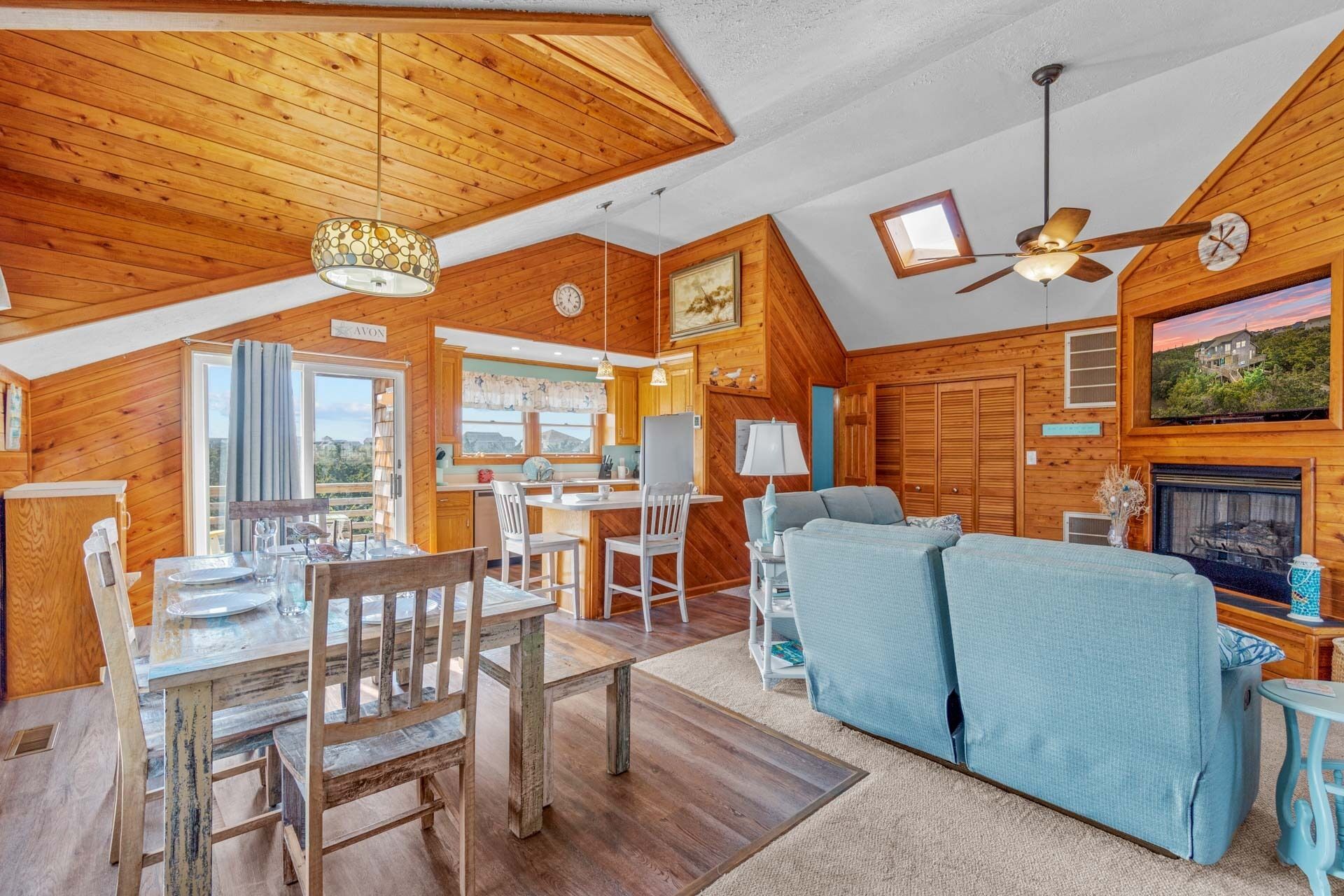 Surf or Sound Realty - 1191 - Avon Beach Dream - Dining Area -1