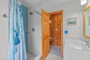 Towels, soap, toilet paper