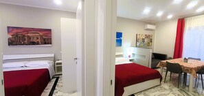 1 soverom, strykejern/-brett, reiseseng for barn og wi-fi