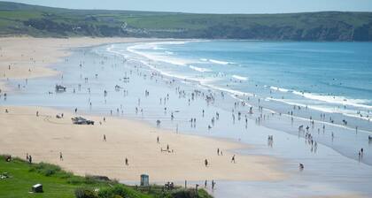 Two bedroom holiday apartment overlooking Woolacombe Beach.