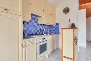 Frigorífic, microones, forn i rentaplats