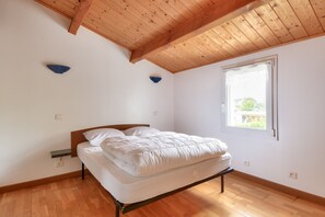 3 bedrooms, iron/ironing board, free WiFi - L'épine - Garden view - 3 Bedrooms - 900m beach (L'Epine)