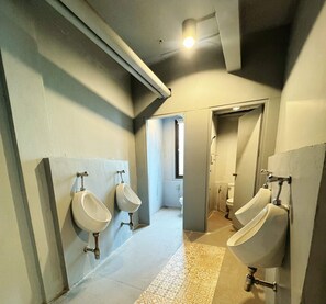 淋浴設備、毛巾