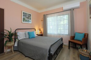 2 soverom, strykejern/-brett, wi-fi (inkludert) og sengetøy