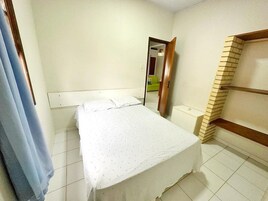 Colchones con efecto memoria, wifi gratis y ropa de cama 