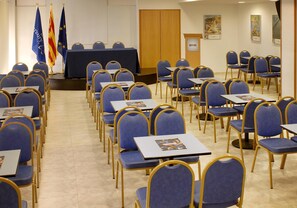 Business centre - ALEGRIA Mercury (Santa Susanna)